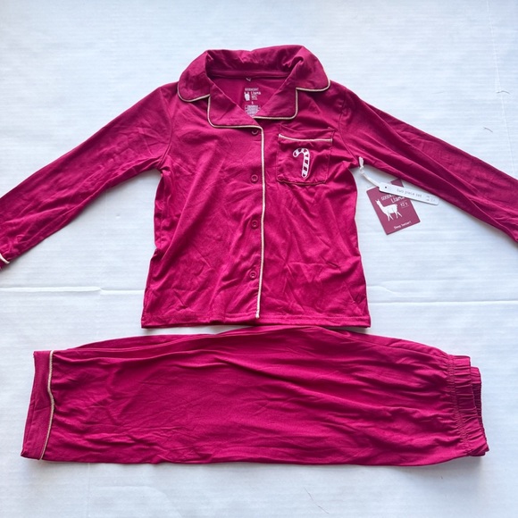 Girls Holiday Jersey Shirt Pajamas with Candy Cane Pocket NWT - Picture 1 of 16